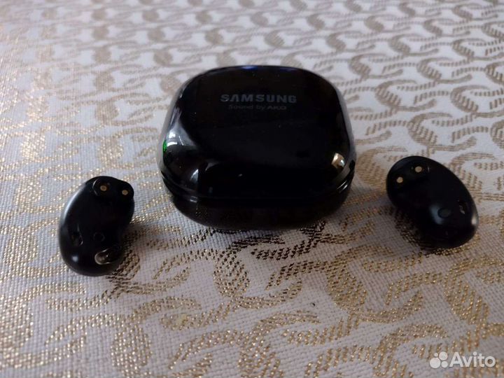 Samsung galaxy Buds Live