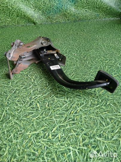 Педаль тормоза Киа Спортейдж 3 2014г