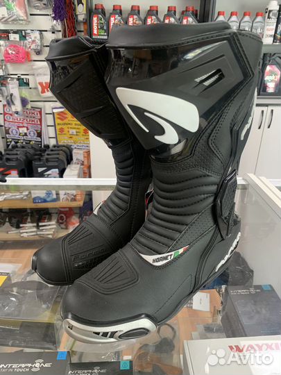 Мотоботы forma hornet