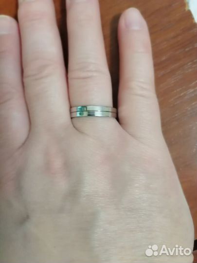 Серебряное кольцо