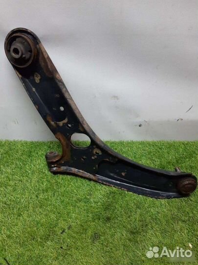 Рычаг передний правый Kia Rio 3