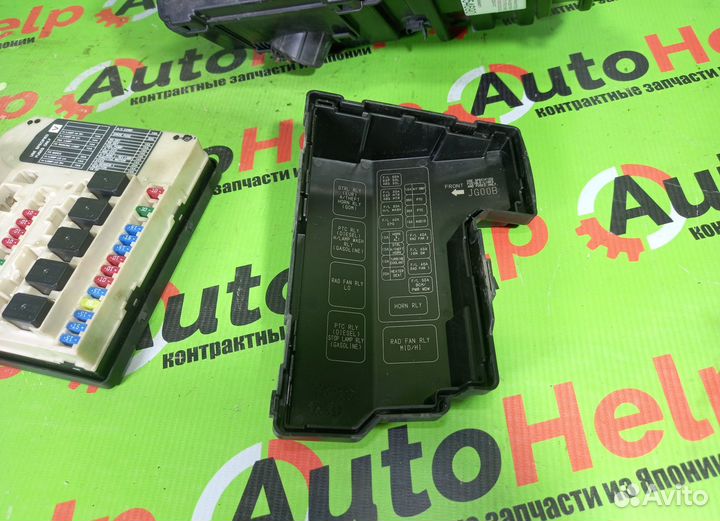 Блок предохранителей nissan X-trail T31 MR20-DE