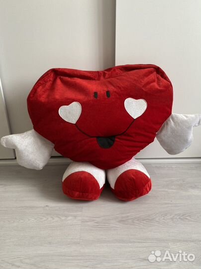 Большая мягкая игрушка сердце