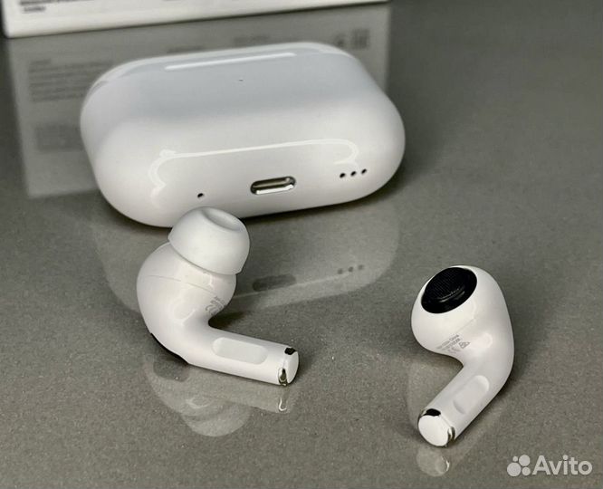 AirPods Pro версия 2 
