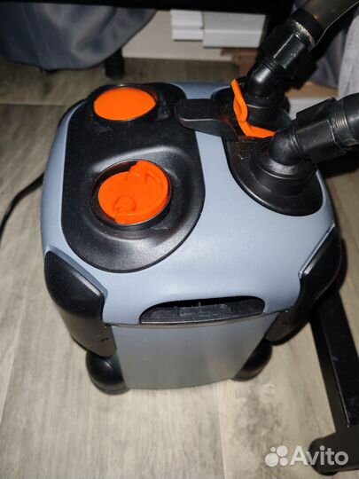 Аквариум с рыбками