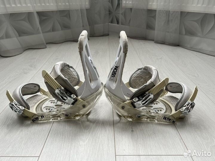 Крепления для сноуборда burton custom