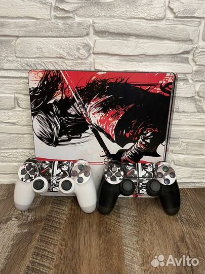 Sony Playstation 4 Slim