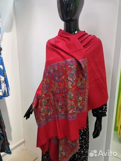 Гималайский палантин (красный)