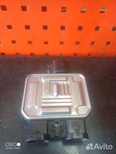 Реле вентилятора охлаждения Ford Kuga