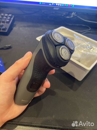 Бритва электрическая Philips S 1133/41