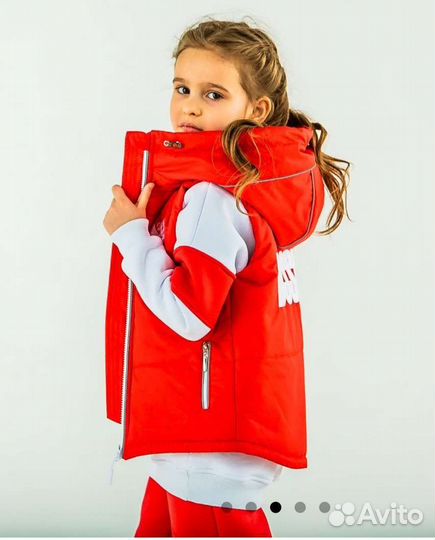 Тёплый спортивный костюм и жилетка