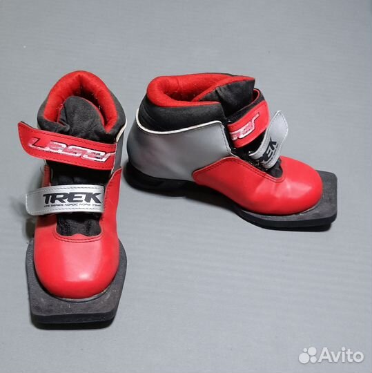 Лыжные ботинки 31,35,36 размер