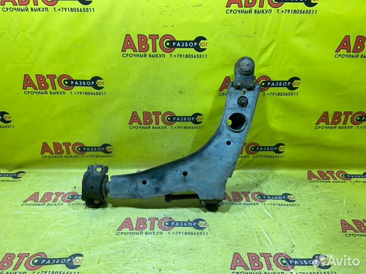 Рычаг подвески передний правый Daewoo Nexia седан