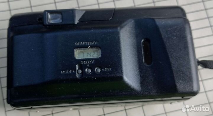 Плёночный фотоаппарат Olympus superzoom 70g