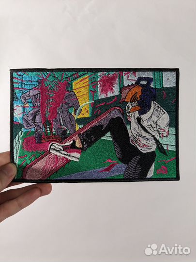 Вышивка на одежде, нашивки