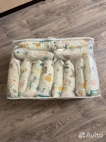 Бортики в кроватку