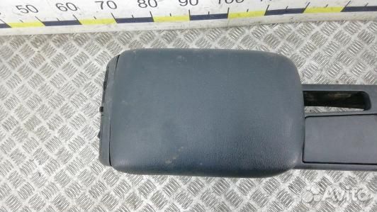 Подлокотник центральный nissan X-trail T31 (98O01I