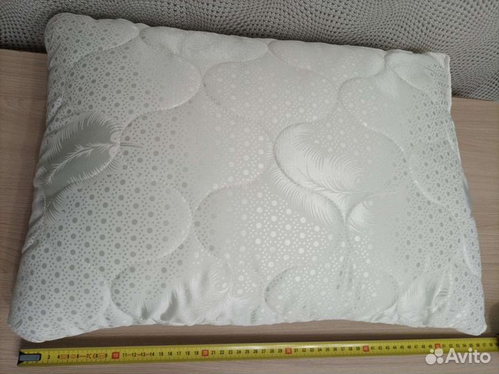 Прямоугольная подушка, новая, в жаккардовом чехле