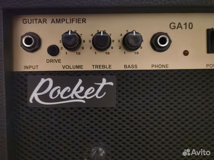 Гитарный комбоусилитель Rocket GA-10
