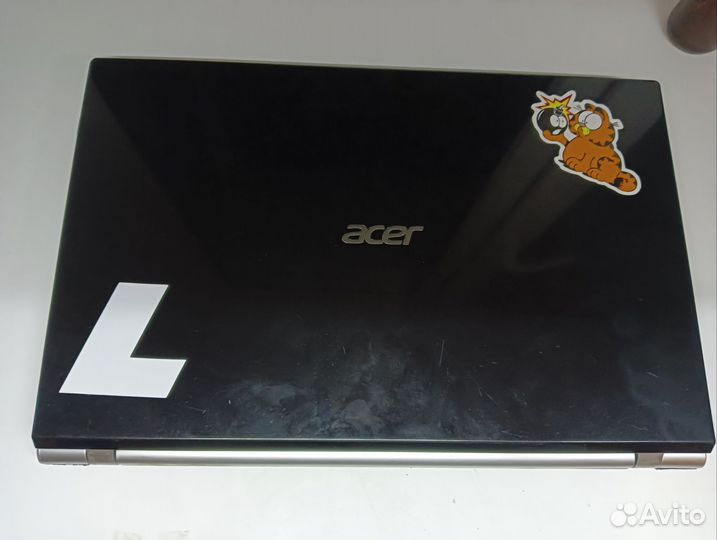 Стильный Acer V3 571G