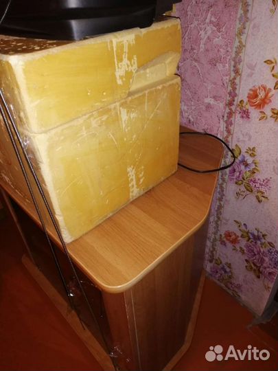 Тумба под телевизор