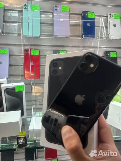 iPhone 11, 128 ГБ