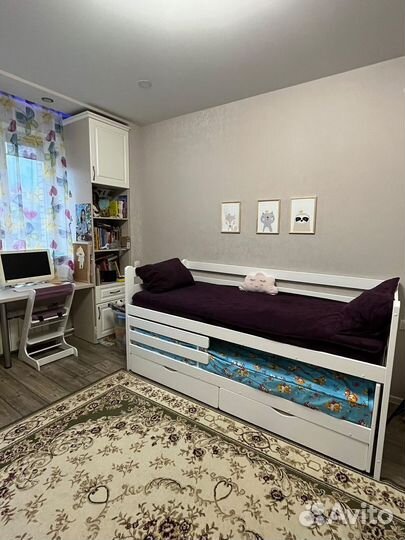 Двухъярусная выдвижная кровать с ящиками