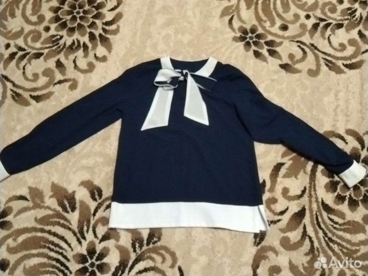 Блузки на школьницу