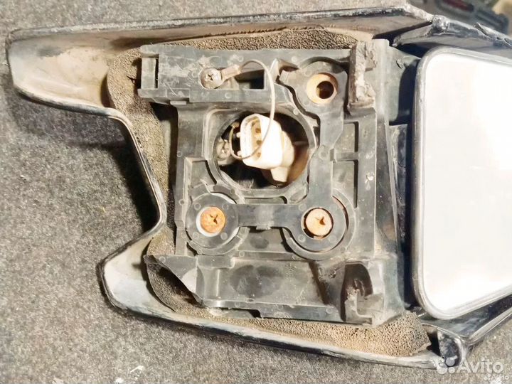 Зеркало левое Honda PC800