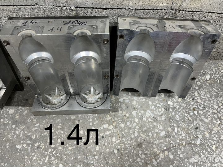 Пресс-формы для выдува пэт бутылок 16 штук