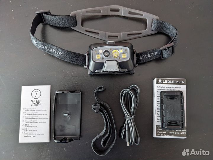 Фонарь налобный LED Lenser HF8R Core (Германия)