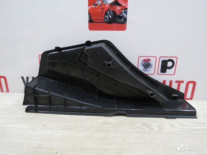 Ящик для инструментов Toyota Corolla 150