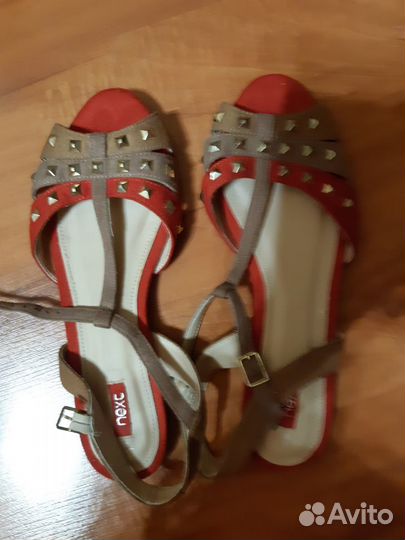 Босоножки (сандалии) новые 39 размер