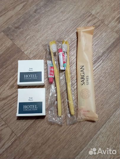 Набор косметики для отеля, путешествий