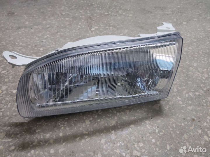 Фары Тойота Королла 110. 95-97 г.в. до рестайлинг