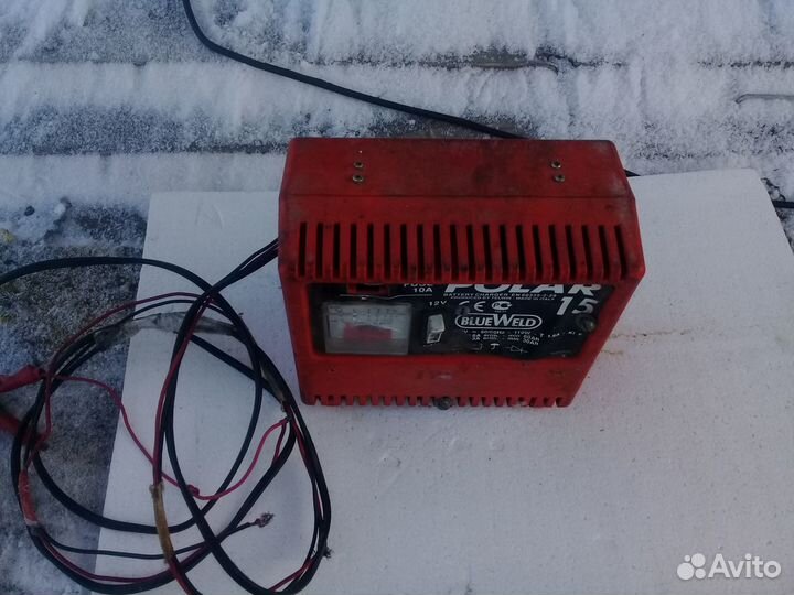 Зарядное устройство