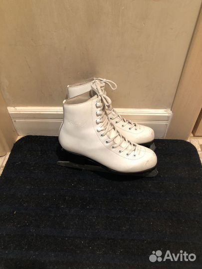 Коньки фигурные Axel р.38