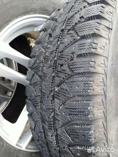 Lassa Iceways 2 215/65 R16 98T