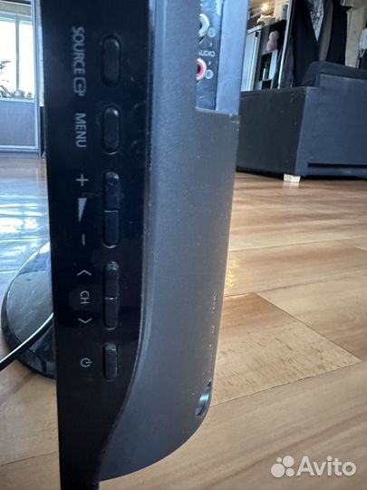 Телевизор Samsung LE32B450C4W