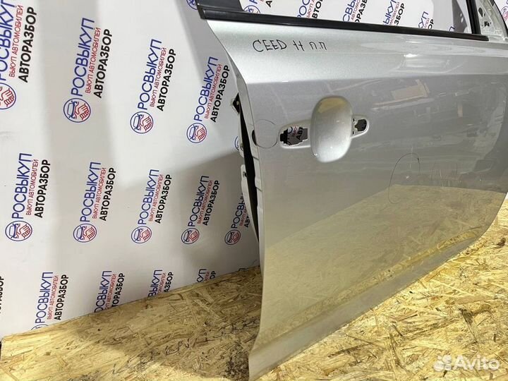 Дверь передняя правая Kia Ceed ED