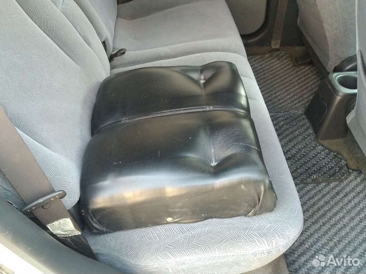 Бустер- детское удерживающее устройство