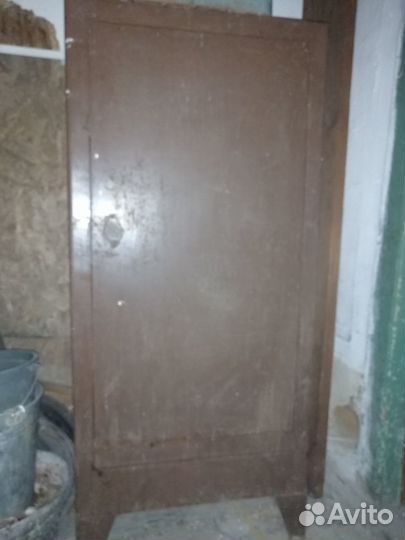 Шкафы металические