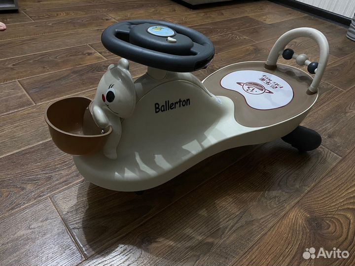 Машинка каталка толокар