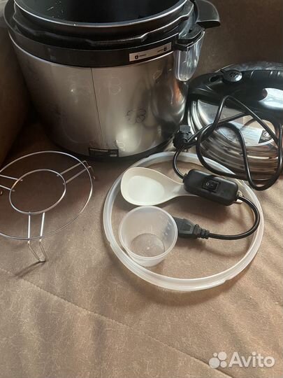 Мультиварка - скороварка redmond