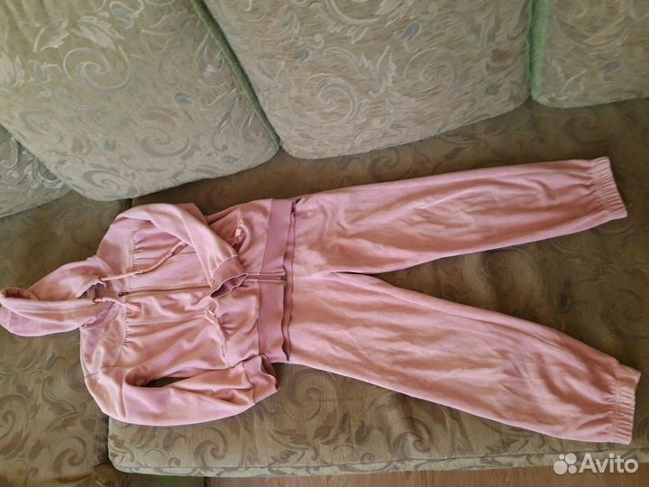 Спортивный костюм на девочку Demix