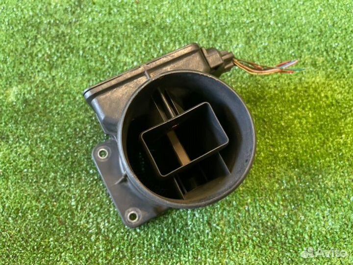 Датчик массового расхода воздуха Mitsubishi