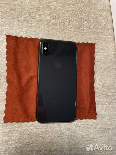 iPhone Xs, 256 ГБ