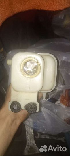 Бачок гура Chevrolet Cobalt Aveo T300 Ravon R4