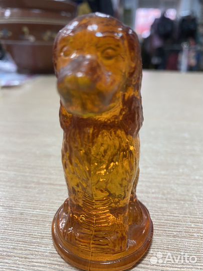 Собака стекло медовое СССР