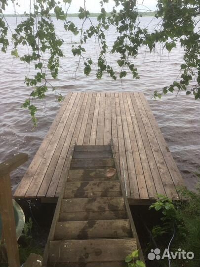 Плот-причал